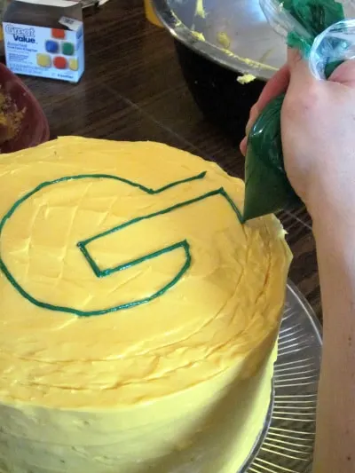 A Green Bay Packers cake for a - Fancy Cakes by Staci