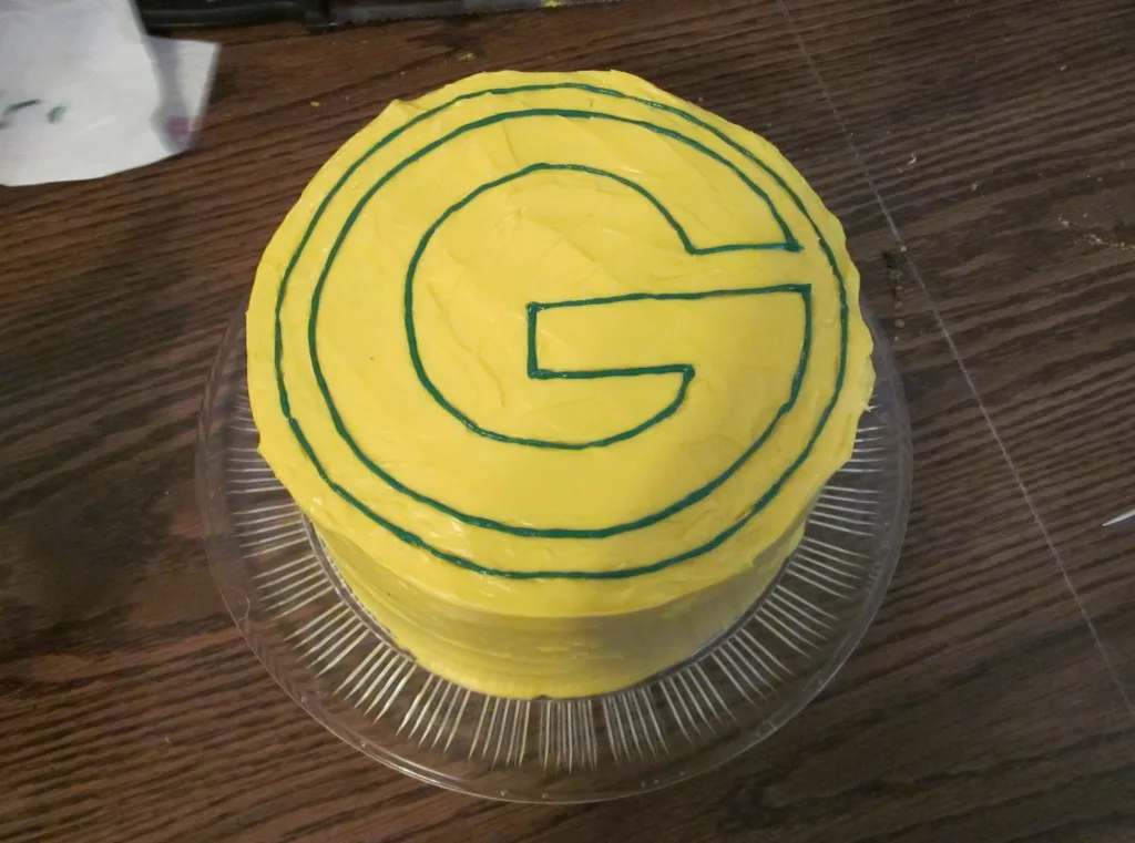 Green Bay Packers Cake • Curious Cuisiniere