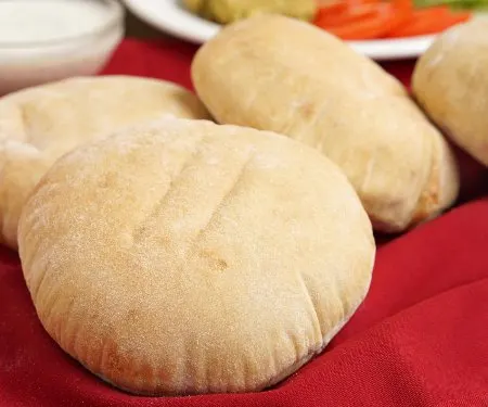 Peppy's Pita Bread {Bread Machine Recipe}