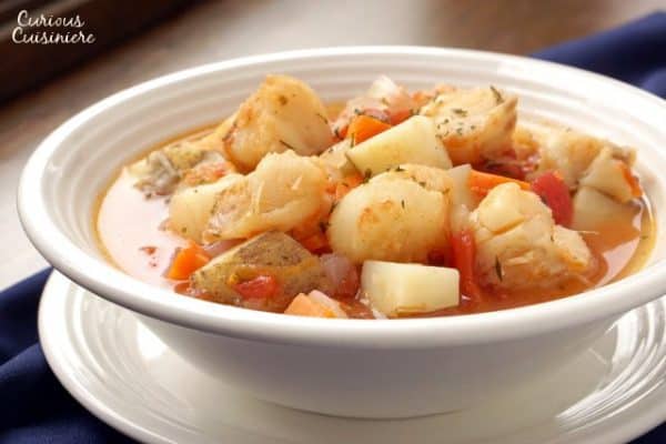 Easy Manhattan Fish Chowder Recipe • Curious Cuisiniere