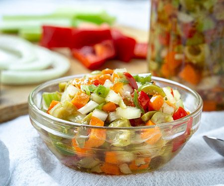 https://www.curiouscuisiniere.com/wp-content/uploads/2018/07/Chicago-Style-Hot-Giardiniera-Relish-6270-450-450x375.jpg