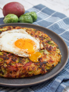 Bubble and Squeak (British Potato Cakes) Recipe • Curious Cuisiniere