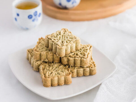 Macau Chinese Almond Cookies - BAKE WITH PAWS